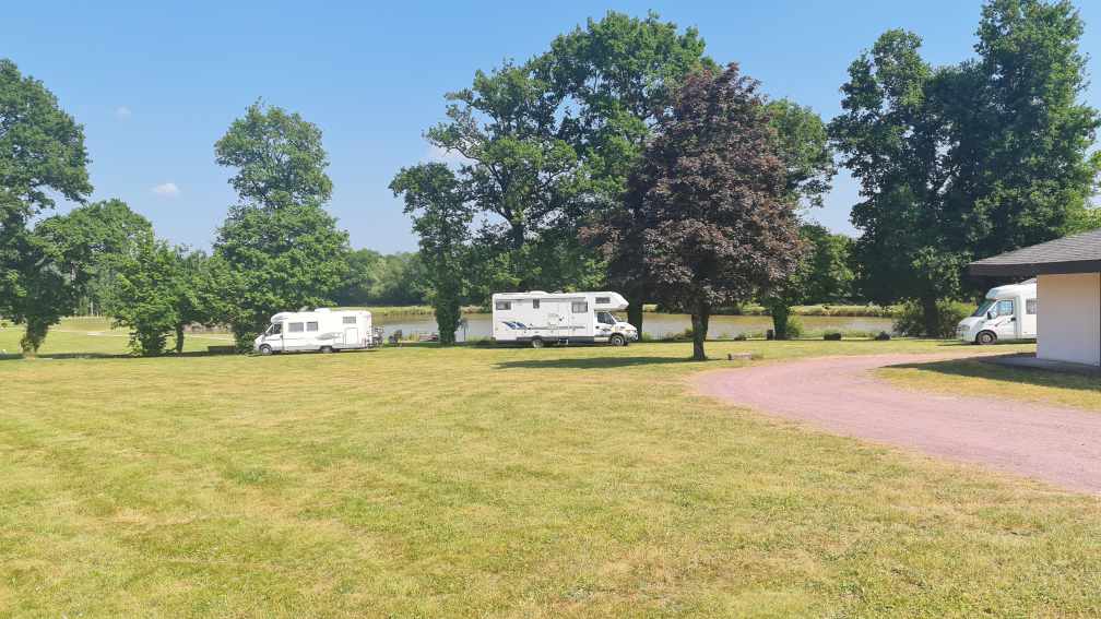 Wohnmobil Stellplatz Campeneac Bretagne