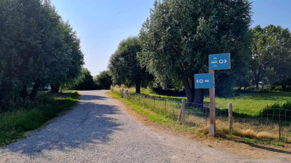 Maison de la Baie de Somme Zufahrt Wohnmobilstellplatz