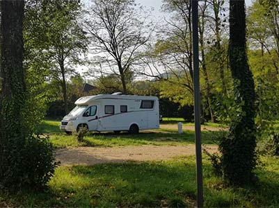 Stellplatz La Roque sur Cèze