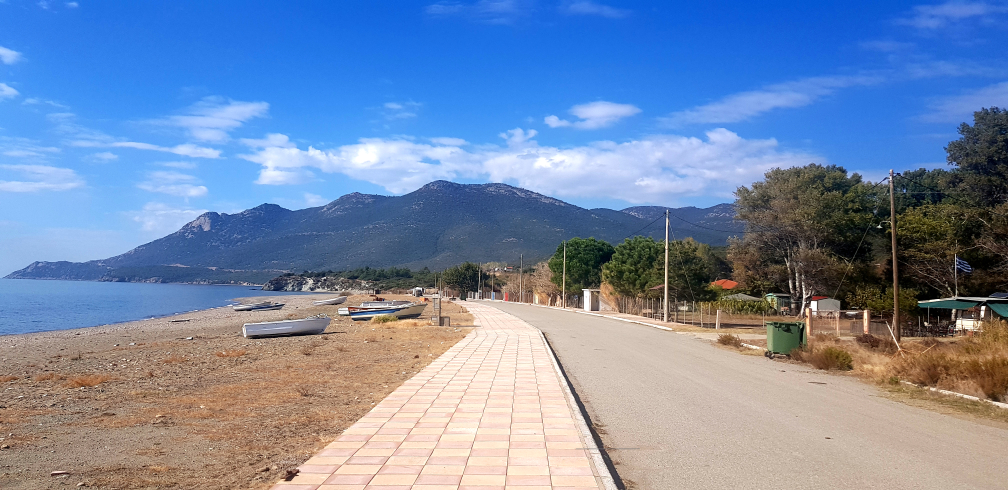 Promenade Petrota Beach