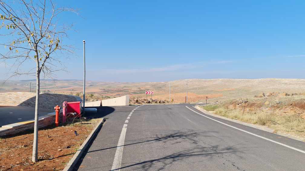 Zufahrtsstraße Ausgrabungsstätte