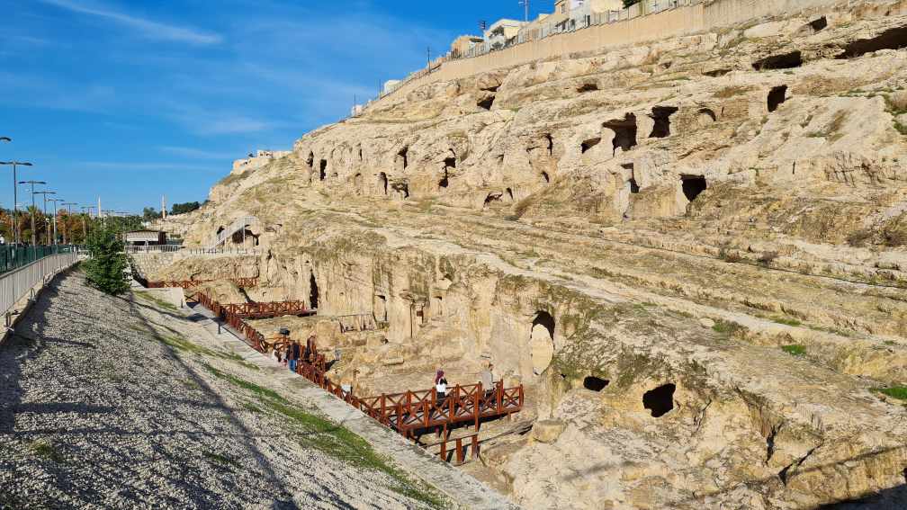 Felsengräber Gräber Sanliurfa
